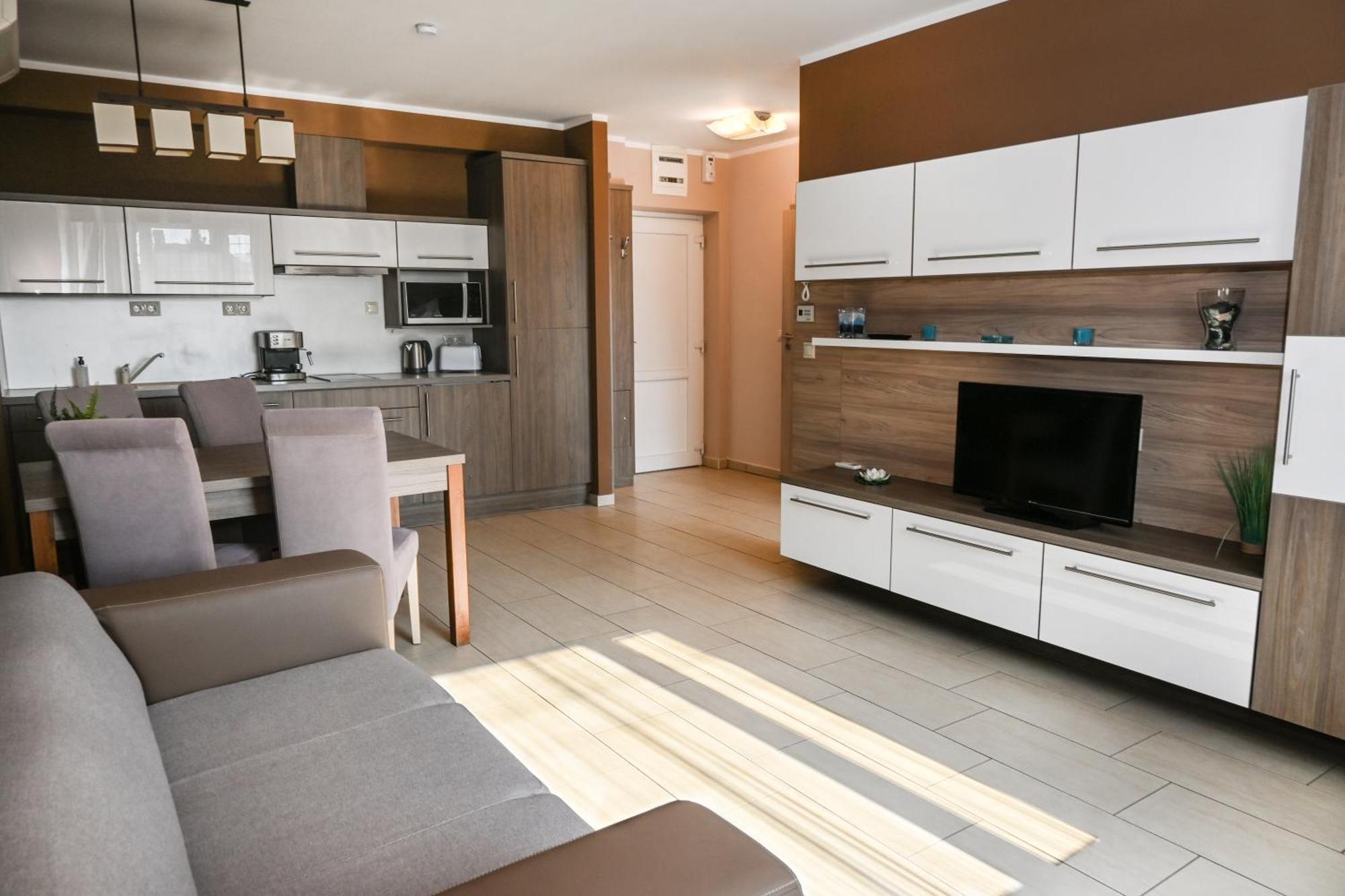 Zafir Apartman Sárvár Eksteriør bilde